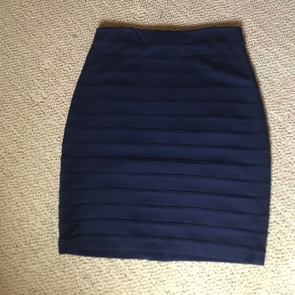 Express high-waisted bandage skirt - Picture 2 of 5